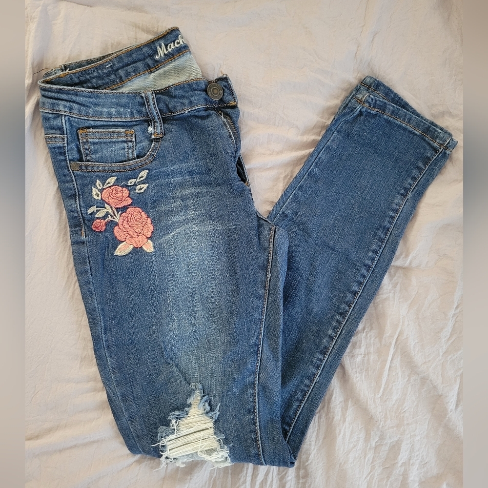 Machine Distressed Denim Rose Patchwork Jeans | 11